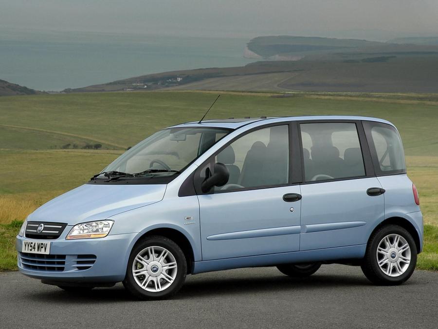  Fiat Multipla 2004 года  (UK) (фото 6 из 8)